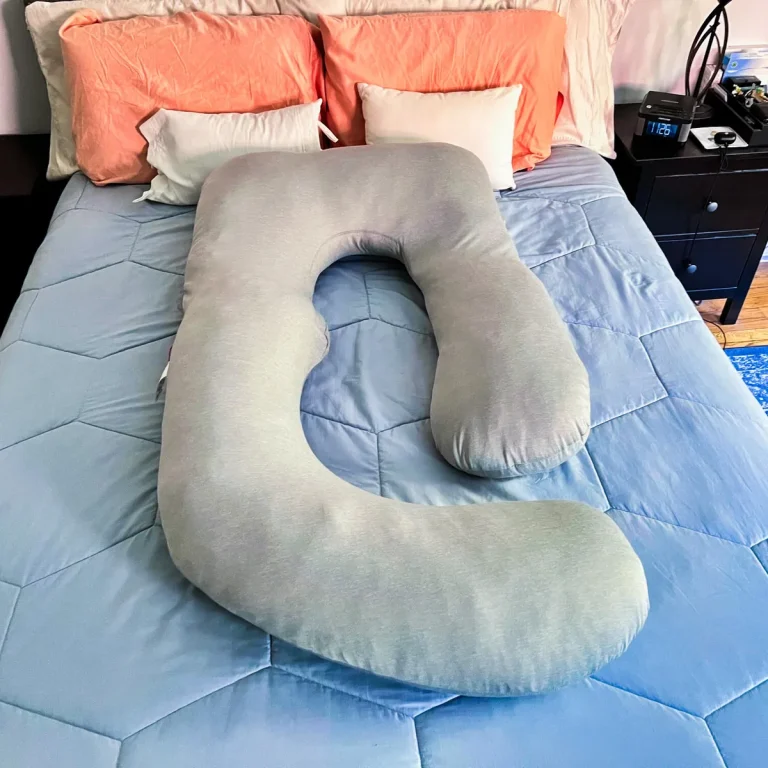 Best Pregnancy and Maternity Pillows for Restful Sleep